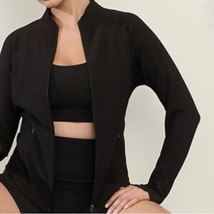 Athleta black ribbed Salutation jacket